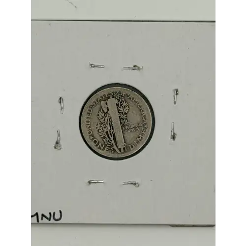Dimes---Winged Liberty Head or Mercury 1916-1945 -Silver- 1 Dime (2)
